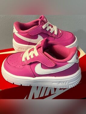 ✨(NEW) Nike Force 1 Low Easy-On 'Playful Pink', TD Size 6C✨